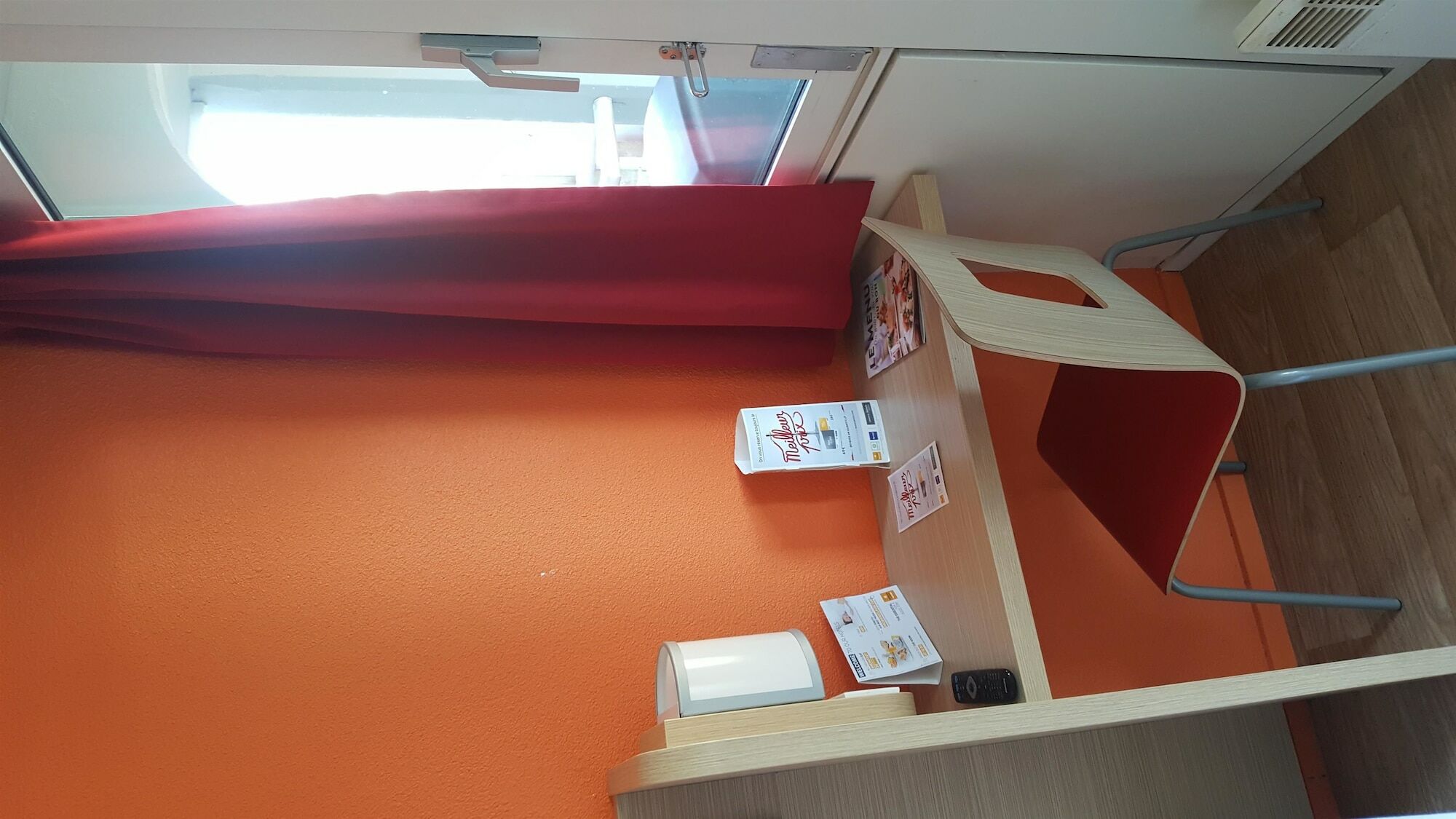 Premiere Classe Metz Sud Jouy Aux Arches Экстерьер фото